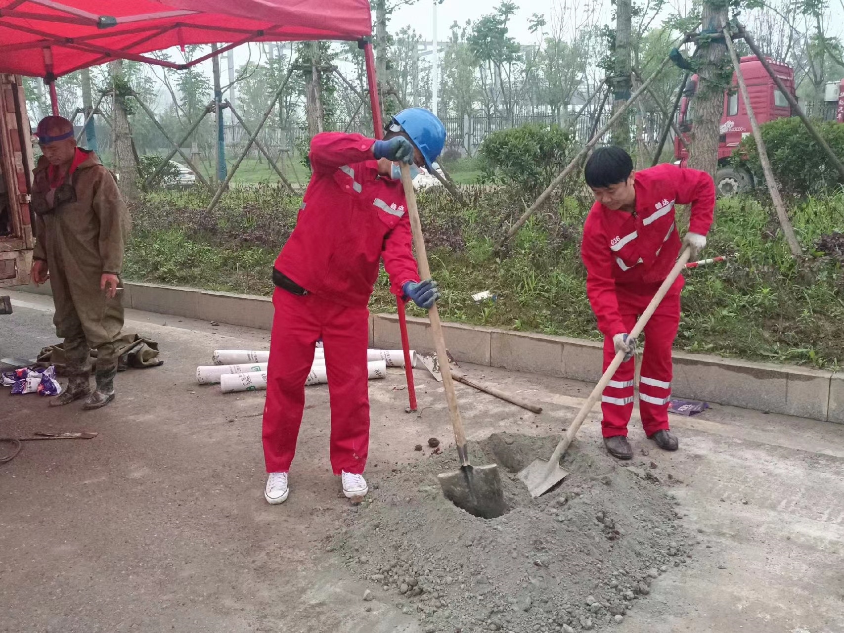路南管道疏通哪家好】及时进行市政管道清淤